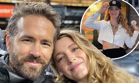 Life 2 Sports Ryan Reynolds Share Rare Selfie With Wife Blake Lively