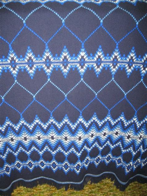 My Modification Of Dazzling From Monks Cloth Diamond Patterns