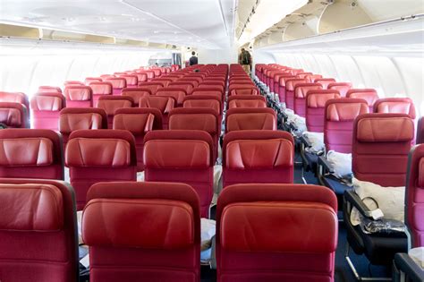 We pushed back from the gate right on time at 5:10pm right on time and were airborne about 20 minutes later. Review: Qantas A330-300 Economy Class from Brisbane to ...