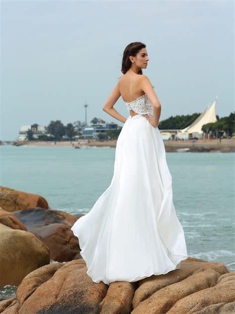 Bestellen sie maßgeschneiderte brautkleider zu günstigen preisen. A-Linien-/Princess-Stil Herzausschnitt Chiffon Bodenlang ...