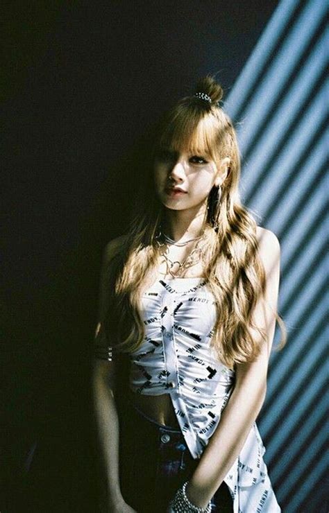 Is lisa's full name lalice or lalisa or are they the same thing. Ghim của roѕeαɴɴe trên LALISA MANOBAN | Nữ thần, Instagram ...