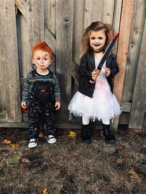 Chucky and his bride, sibling costumes, toddler duo costumes. Chucky