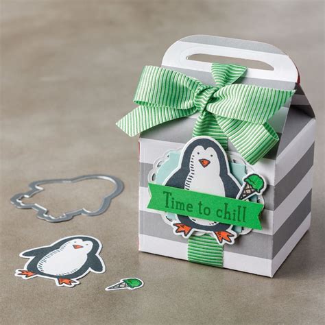 Fold the paper in half diagonally, then unfold. Pin by Mare Hutchinson on Containers (gift card, treat box ...