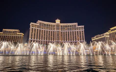 Best Luxury Hotels In Las Vegas Fashionisers©