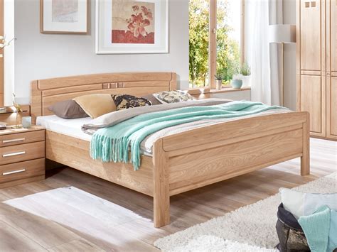 Holzbett bigoli aus kernbuche wenge, lackiert, geteilt, zeitloses design, frei im raum stellbar. Holzbett Cortina | Holzbetten | Betten & Hochbetten | Möbel | biller.de