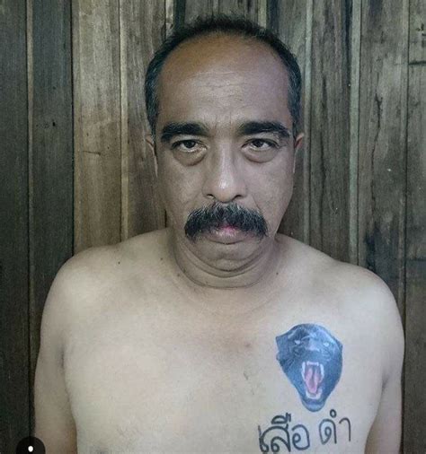 Dia mendapat tugasan untuk mencari anak seorang peniaga yang diculik di kuala lumpur. Pokya 'gedebe' kembali dengan 'Pokya Cong Codei Raya'