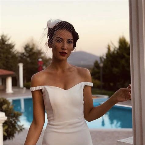 Turkish Actress Cemre Melis Cinar HD Porn Pics