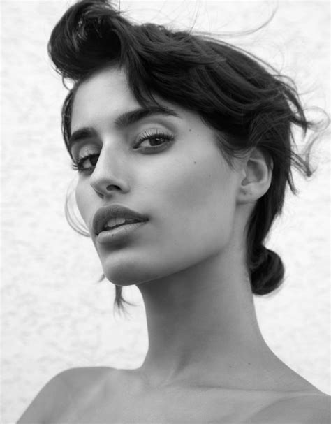 Naomi Eliav Model Superbe Connecting Fashion Talents