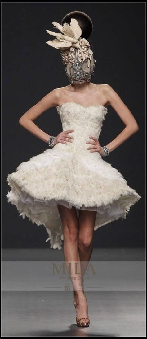 Christine kendall, a bridal designer based in hertfordshire, england, is reportedly suing alexander mcqueen and its creative director sarah burton for copying her design for kate middleton's 2011 wedding dress. The Sweetest Short Wedding Dresses | Fashion, Dresses ...