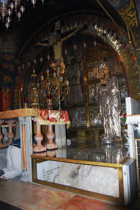 Church Of Holy Sepulchre