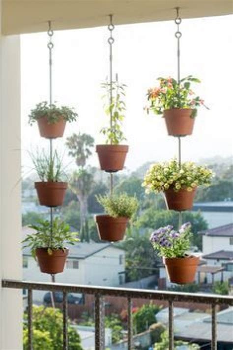 Small garden ideas can be quite subtle. DIY Garden: Top Gardening Ideas for Small Balcony Garden
