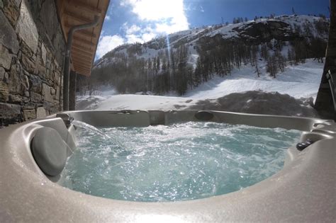 Relax After Skiing In Our Hot Tubs Alpinium Catered Ski Chalets