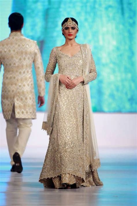 Desi Dresses Pakistani Bridal Dresses Pakistani Wedding Dresses