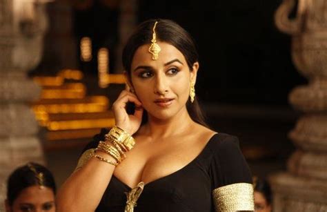 Bollywood Actress Vidya Balan Hot Photos Naked Xxx