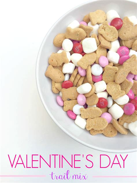 Super Easy Valentines Day Trail Mix Diary Of A Debutante Simple