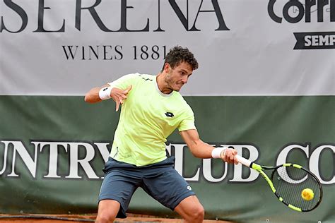 Atp & wta tennis players at tennis explorer offers profiles of the best tennis players and a database of men's and women's tennis players. Qualificazioni ATP: passano Mager e Gaio, eliminati ...