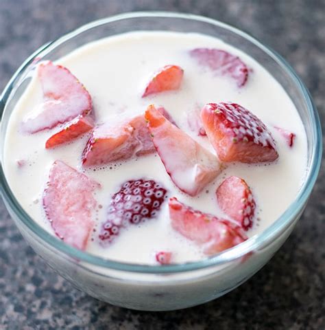 Fresas Con Crema Recipe Strawberries And Cream Thrift And Spice