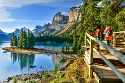 10 reasons why you ll love the canadian rockies in summer inspiring vacations