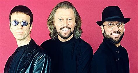 What does the bee gees's song alone mean? Bee Gees - Alone - Radio Escarabajo // Donde lo Clásico Se ...