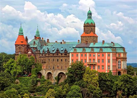 TOP 10 Najpiękniejsze zamki w Polsce Magazyn Travelist