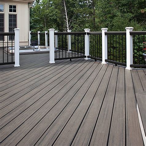 American Deck And Sunroom Composite Decking