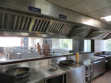 Stainless Steel Exhaust Hood Commercial Hotel Kitchen Equipment