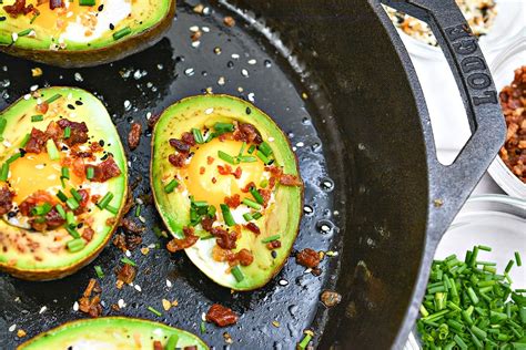 Keto Baked Avocado Egg The Easiest Breakfast You Ll Ever Make