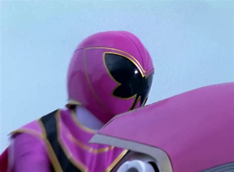 Vida Rocca Pink Mystic Force Ranger Morphin Legacy