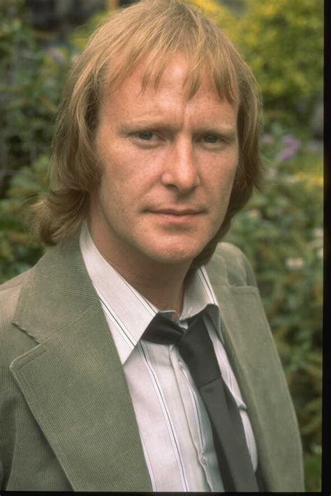 Dennis Waterman Dead New Tricks And Minder Star Dies Aged 74 With Wife