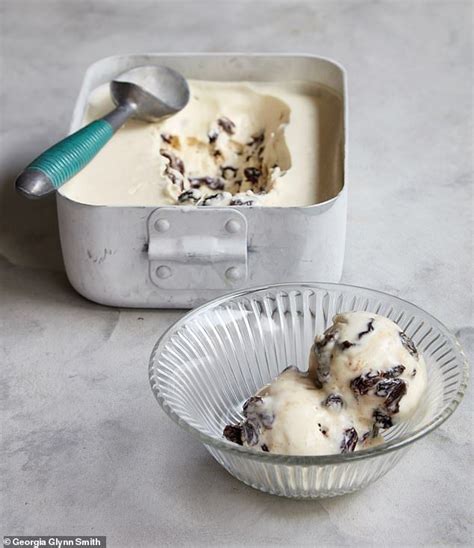 Mary Berrys Quick Cooking Rum And Raisin Ice Cream Rum Raisin Ice