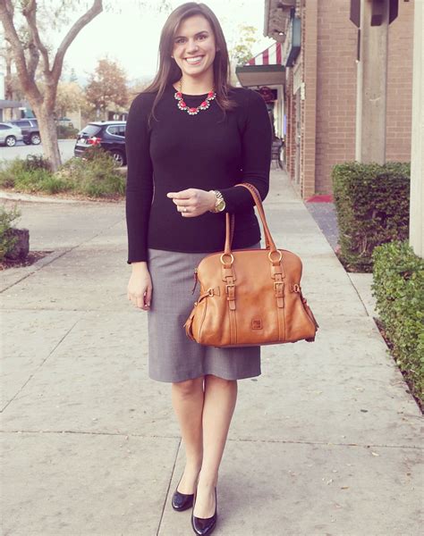 Dressy casual, also known as casual chic, is an invitation to wear that cute weekend look that you love. What to Wear to an Interview: Corporate Formal and ...