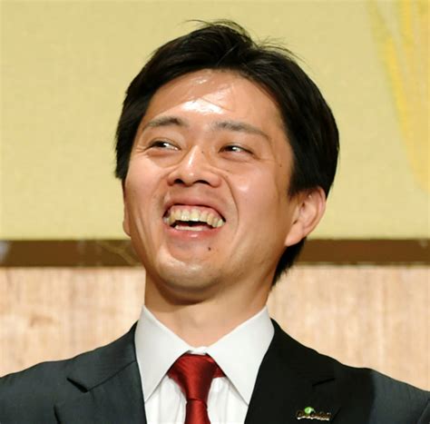 漫画に基づいて, 友情, 私たちの時間, 大人のヒーロー, 大人の世界の子どもたち, 目標の達成, 不安, 学生, 青年, タイムトラベル, 家族関係. 存在感が薄い？ 吉村洋文・新大阪市長ってどんな人？ 女性職員 ...