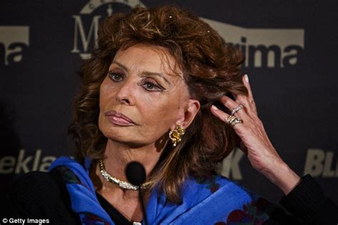 Sophia Loren Judges Czech Miss 2014 Beauty Contest Daily Mail Online