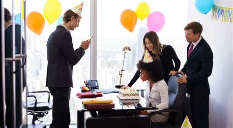 5 Simple But Special Ways To Celebrate Employee Birthdays