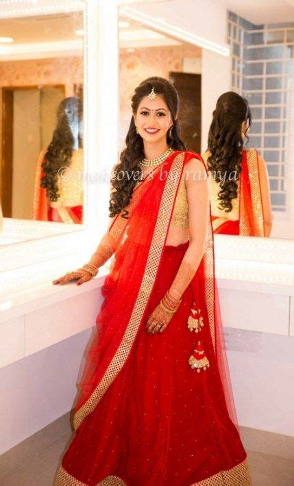 For all the modern and bold brides we bring you some of the most gorgeous modish and fresh hairstyles. 15 Ideas For Bridal Lengha Reception Beautiful | Saree ...