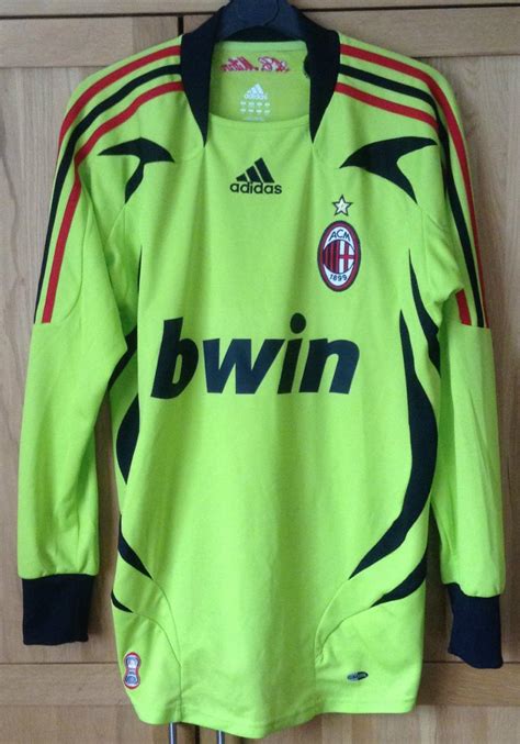 San siro result of first leg in old tranfford : AC Milan Goalkeeper football shirt 2007 - 2008. Sponsored ...