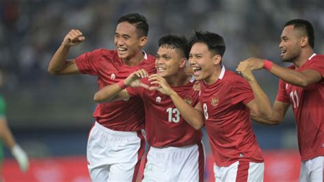 Main Di Gbk Ini Harga Tiket Pertandingan Timnas Indonesia Di Piala Aff