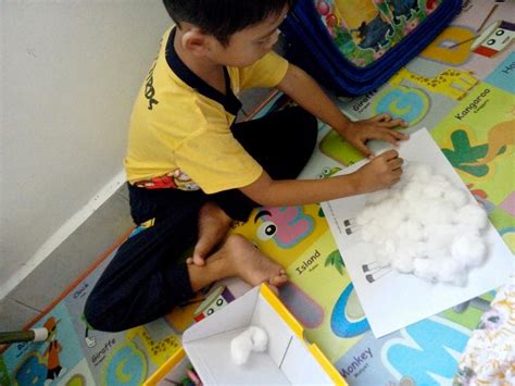 Cara gosok dan bahan cucian yang betul. Play~Fun~Learn: Jom buat biri-biri dengan kapas