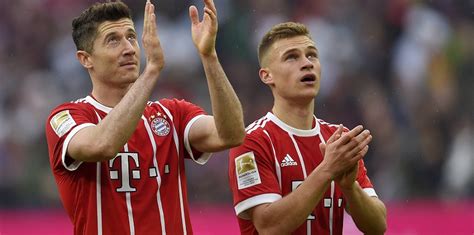 È vero, per una certa fase dalla carriera ha fatto pure l'esterno destro, ma contro due avversari rapidi e bravi nell'uno contro uno come hernandez low 5: Marktwertverlierer KW 23: Lewa und Kimmich auf dem Weg ...