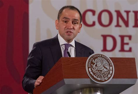 El funcionario precisó que sus síntomas son leves, por lo que permanecerá en casa para hacer frente al proceso. Arturo Herrera, Secretario de Hacienda da positivo por ...