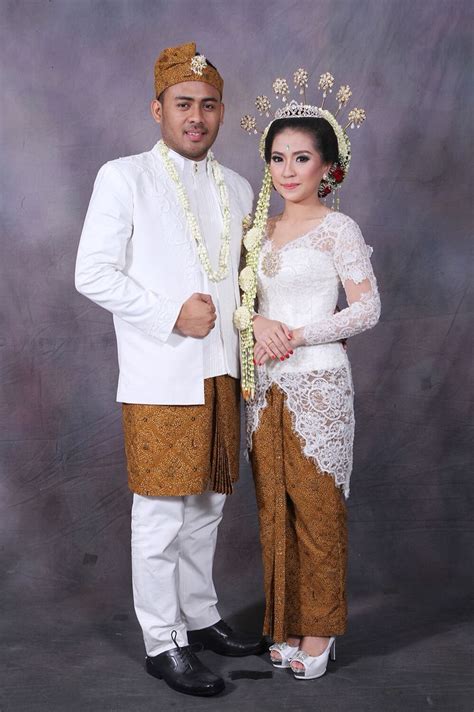 Baju Pengantin Pria Adat Sunda