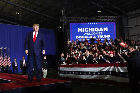 Video Reportedly Shows Michigan Rally Goers Streaming Out As Trump Speaks