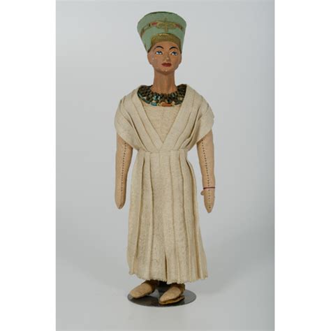 Egypt Queen Nefertiti Doll Cowan S Auction House The Midwest S Most Trusted Auction House