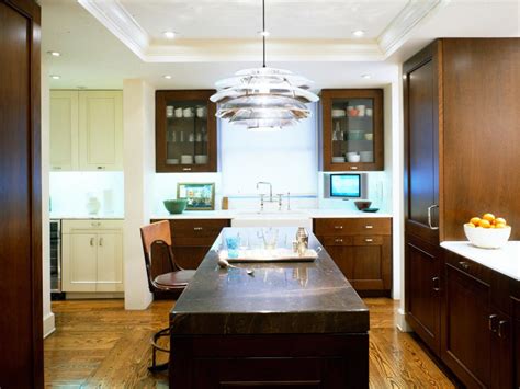 At european cabinets & design studios, we have built our reputation by creating beautiful, functional kitchens we work exclusively with aran cucine, the leading italian manufacturer of modern kitchen cabinets. European Kitchen Cabinets: Pictures, Options, Tips & Ideas ...