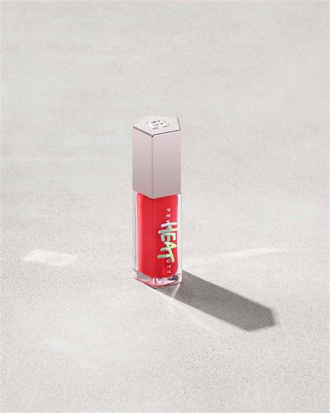 Gloss Bomb Heat Universal Lip Luminizer Plumper — Hot Cherry Fenty