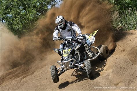 * informasi yang telah dikumpulkan oleh aplikasi ini. Yamaha YFZ 450 R katalog čtyřkolek, quad katalog
