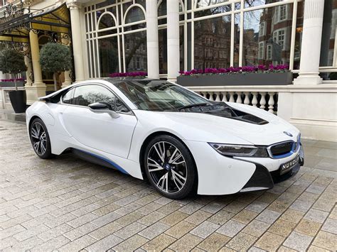 Bmw i8 hybrid runs on a petrol engine and an electric motor, the petrol engine housed in the vehicle is a 1.5 litre, twinpower, turbo, inline, three cylinder there is an option to drive i8 hybrid in ecopro and comfort mode, besides these, cruise control and braking function, dynamic damper control. BMW i8 1.5 eDrive Automatic 2dr Coupe - NUVOLA LONDON