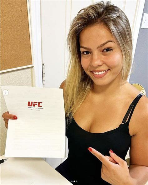 Luana Santos Who Is Luana Santos Womens Flyweight Signs Multi Fight Contract With The Ufc