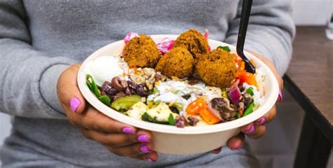 Whatever be the food you want and whether you need fast food delivery near you, breakfast, lunch, dinner or desserts delivered at your home, you can find the best restaurants nearby your home that can deliver it at your place in the shortest possible time. Healthy Restaurant Archives - HUMMUS Bowls & Wraps | Food ...