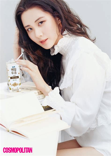 Seohyun Is A Beautiful Cosmopolitan Model Daily K Pop News